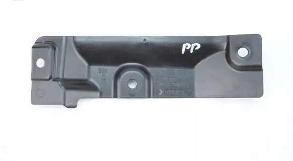 Volkswagen Touareg III Front arch trim 4M0825272A