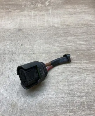 BMW 3 E90 E91 Plug wire 9145403