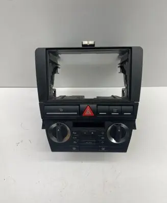 Audi A3 S3 A3 Sportback 8P Radio/GPS head unit trim 8P0858005D 8P0820043AG 8P0863321C