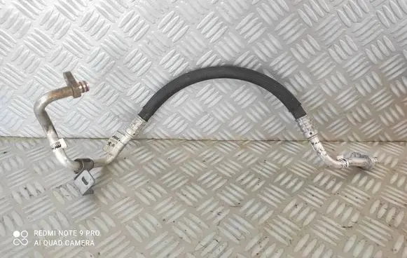 Air conditioning (A/C) pipe/hose