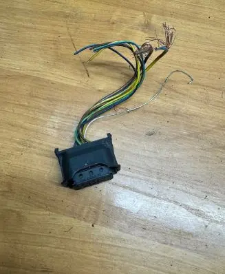 BMW 1 F20 F21 Headlight/headlamp wiring loom/harness 6925638