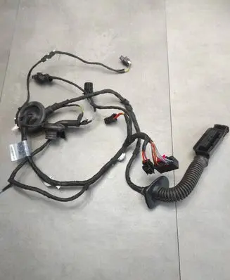 Audi A5 Sportback 8TA Rear door wiring loom 8T8971687AA 12082011 TAB010766SQ