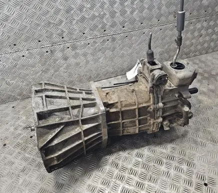 Land Rover Discovery Manual 5 speed gearbox HRC2458