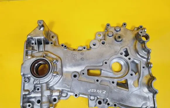 Opel Astra H Oil pump 55556309