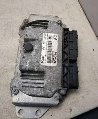 Toyota Aygo AB10 Engine control unit/module 0261S04464 896610H070 1039S34045