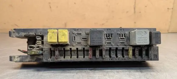 Mercedes-Benz C W203 Fuse module 2035451801 5DK00848640