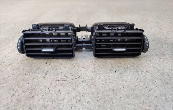 BMW 3 GT F34 Dash center air vent grill 9218552AOP108 9218552