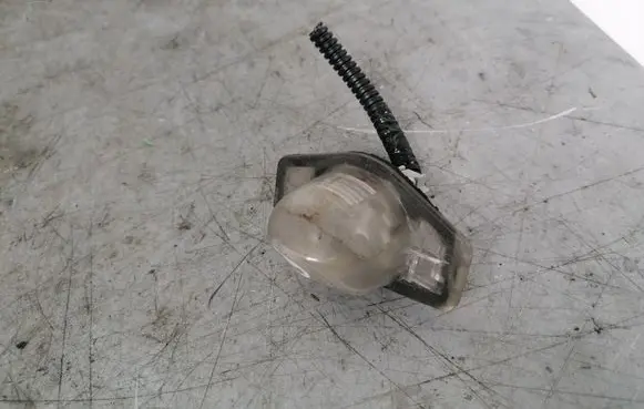 Honda CR-V Number plate light