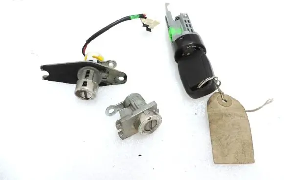 Chevrolet Captiva Ignition lock 96829904 96829911