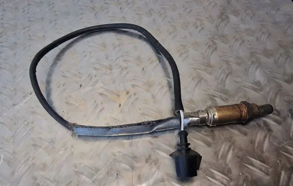 Audi A8 S8 D2 4D Lambda probe sensor 021906265AK