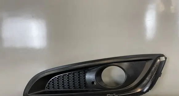Opel Insignia A Front bumper lower grill 22787049