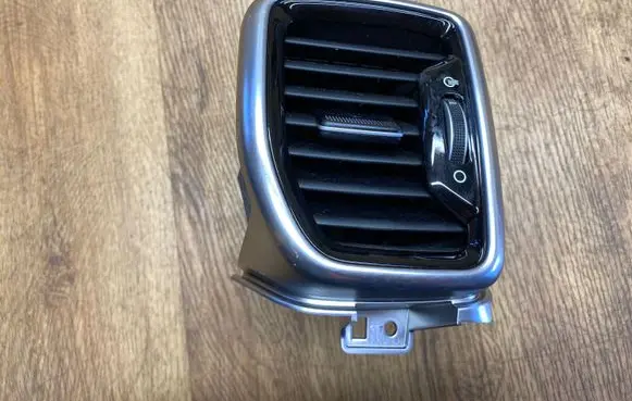 KIA Sportage Dashboard side air vent grill/cover trim 97480F1B00 717718