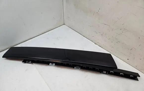 Volkswagen ID. Buzz Front door glass trim molding 1T3837901