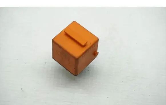 BMW 3 E46 Other relay 0332019456