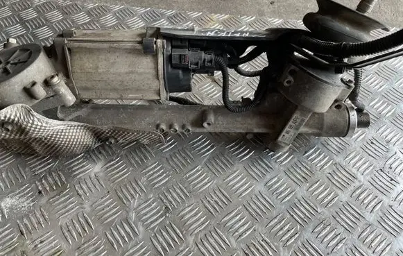 Steering rack