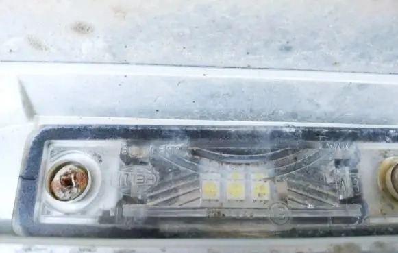 Opel Zafira A Number plate light
