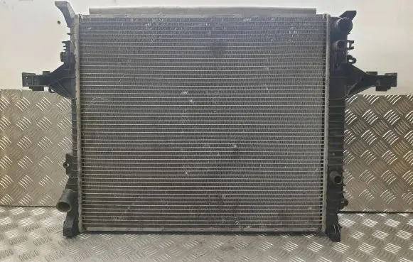 Volvo XC90 Coolant radiator 992453R