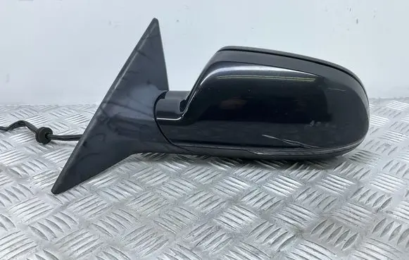 Audi A5 8T 8F Front door electric wing mirror 