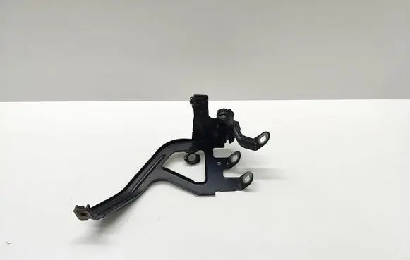 BMW 5 F10 F11 Fender mounting bracket 7183752 718375204 51767183752