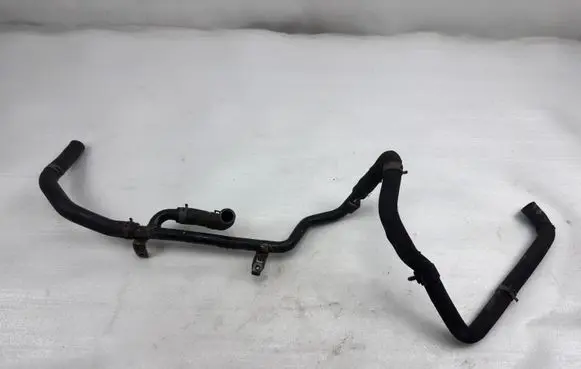 Audi RS3 Coolant pipe/hose 8V0121071