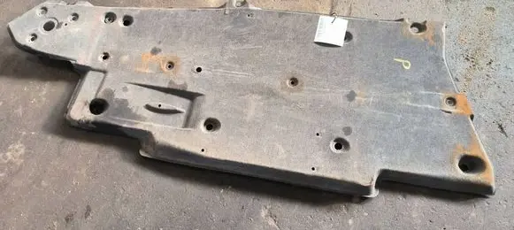 Lexus ES VII XZ10 Engine splash shield/under tray 