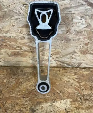 Volvo XC60 Engine mount bracket D9L0