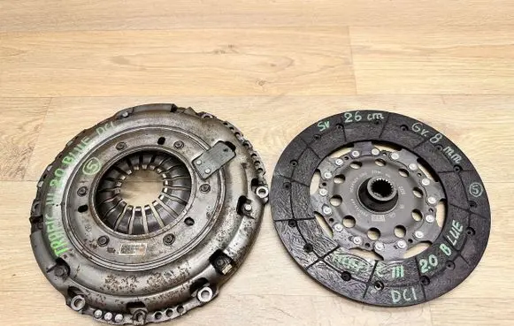Renault Trafic III (X82) Clutch set kit 302059239R 301018864R
