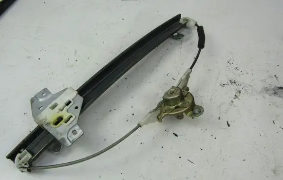 KIA Picanto Front door manual window regulator 
