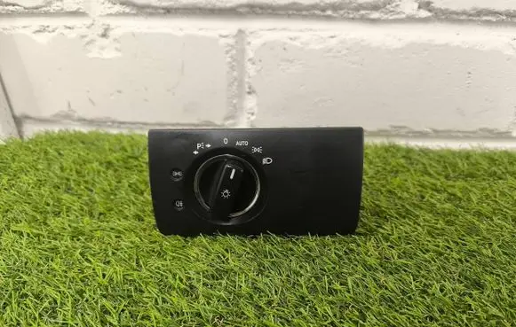 Mercedes-Benz ML W164 Light switch A1645453504 10006993