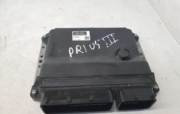 Toyota Prius (XW30) Engine control unit/module 8966147280 2753007394