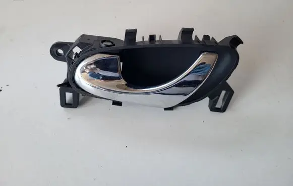 Nissan Pulsar Front door interior handle 806714EA0A