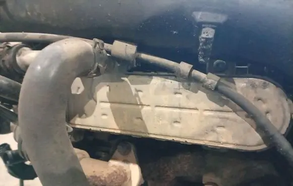 Volkswagen PASSAT B6 EGR valve cooler 03G131513J