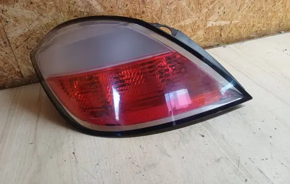 Opel Astra H Rear/tail lights 342691834