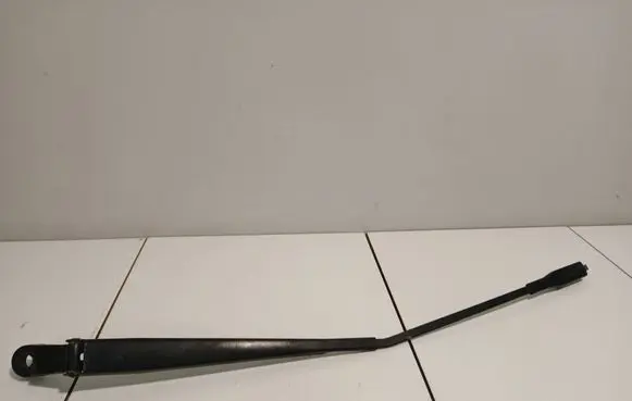 Mercedes-Benz R W251 Front wiper blade arm A2518200740