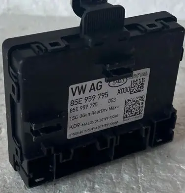 Audi e-tron Door control unit/module 85E959795