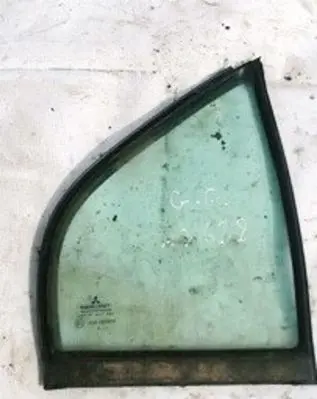 Rear vent window glass