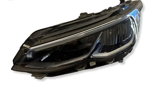 Volkswagen Golf VIII Headlight/headlamp 5H1941005C