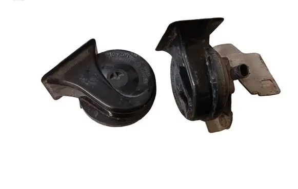 BMW 5 E60 E61 Horn signal 0092018