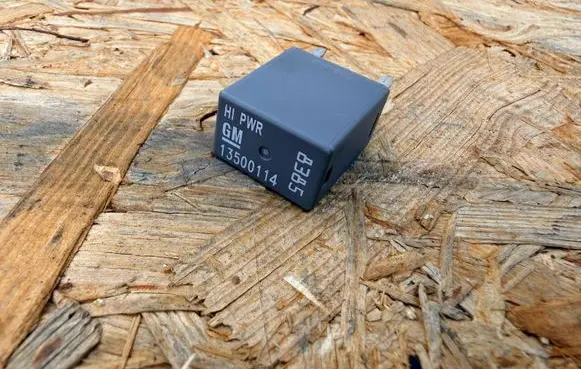 Opel Insignia A Other relay 13500114