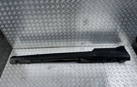 Audi TT TTS RS Mk3 8S Front sill (body part) 8S0853855C