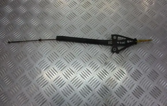 Renault Megane II Oil level dip stick 