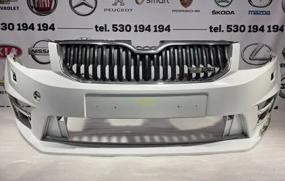 Skoda Octavia Mk3 (5E) Front bumper 5E0807221F
