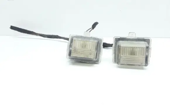 Mercedes-Benz C W204 Number plate light A2218200456
