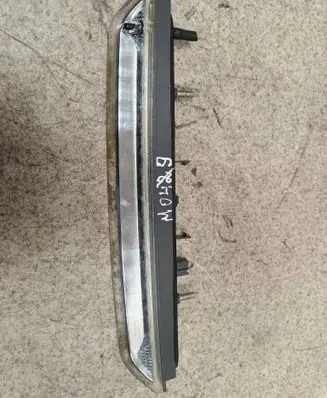 Citroen C4 II Picasso Third/center stoplight A052480