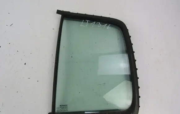 Renault Clio II Rear side window 