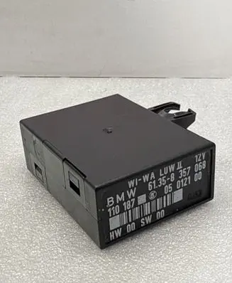 BMW 3 E36 Window wiper relay 61358357068 110187