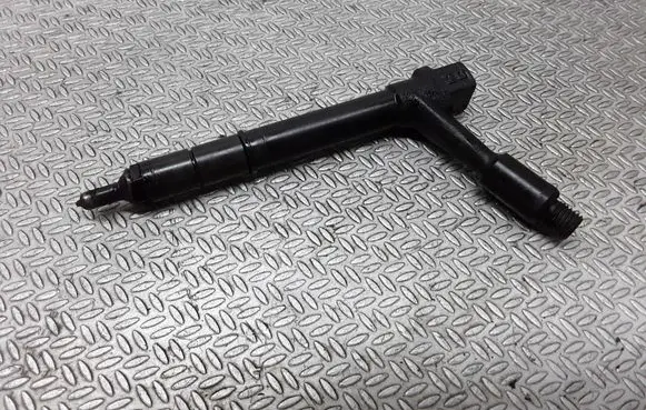 Opel Combo C Fuel injector TJBB01901D