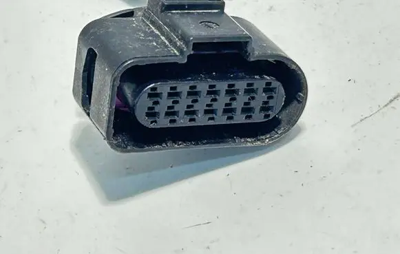 Audi Q2 - Other relay 4H0973717B 38274