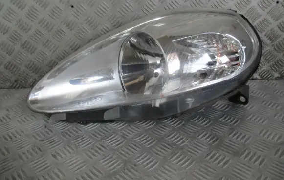 Fiat Grande Punto Headlight/headlamp