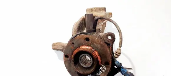 Citroen C3 Picasso Front wheel hub